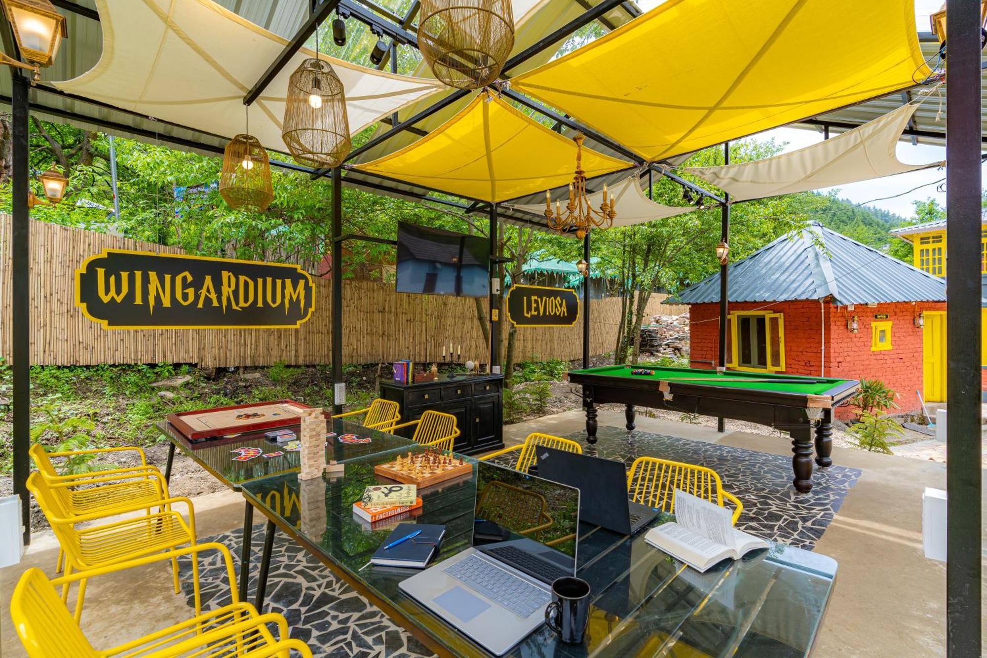 Whoopers Boutique Kasol Hostel Exterior foto