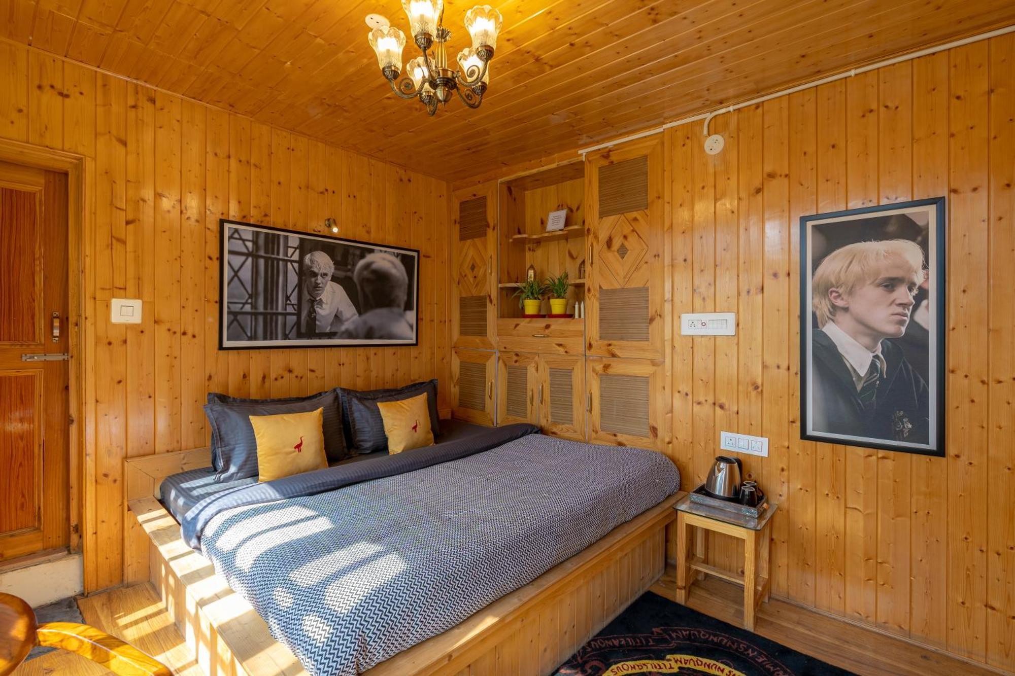 Whoopers Boutique Kasol Hostel Exterior foto